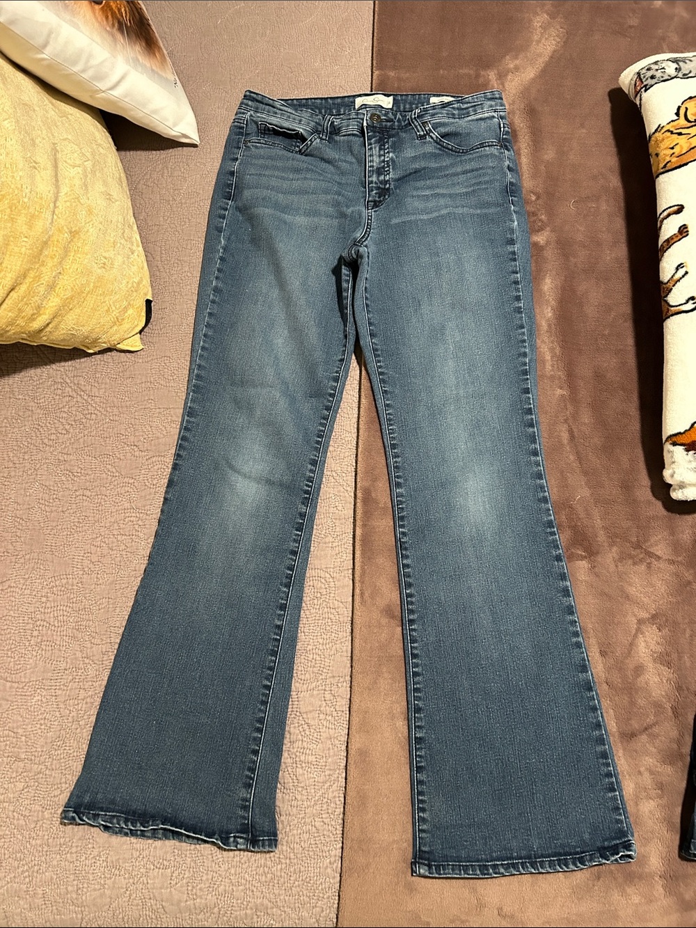 Jessica Simpson Truly Yours Bootcut Jeans 10/30
